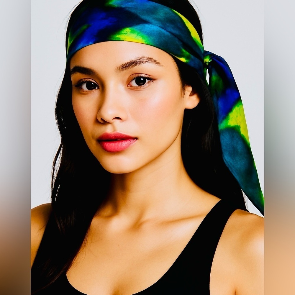 Multicolor Abstract Vintage-Inspired Twilly Scarf –  Headband or Bag Accent NWOT